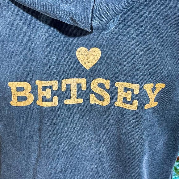 ▪️BETSEY JOHNSON▪️Distressed Black RARE Cotton 🖤BETSEY Graphic Hoodie Jacket - Picture 3 of 12